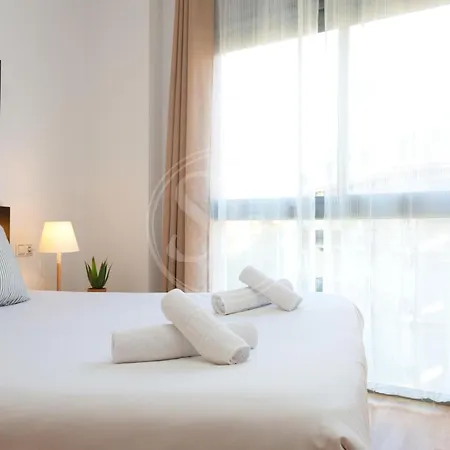 Cosy Next To Sagrada Familia Iii *